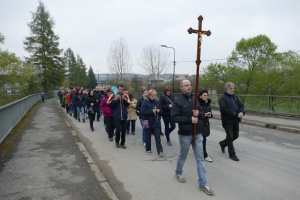 Veľkonočné Trojdnie - Veľký Piatok - krížova cesta